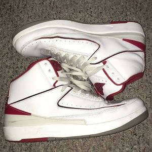 Air jordan 2 retro ‘Chicago home’